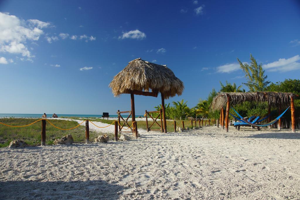Beach Guesthouse Holbox Apartments & Suites Exterior foto